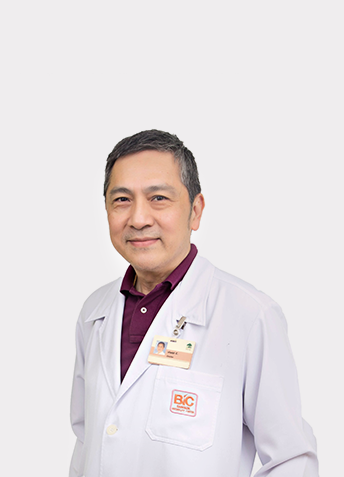 泰国BNH医院维瓦医生 (Dr. Viwat Chinplias, MD)